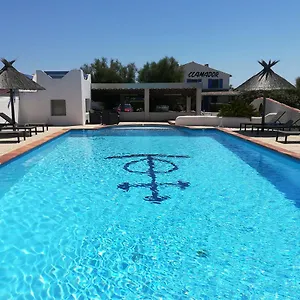 https://clamador.fr-provencehotel.com